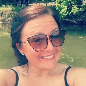 Meet your Posher, Sammi